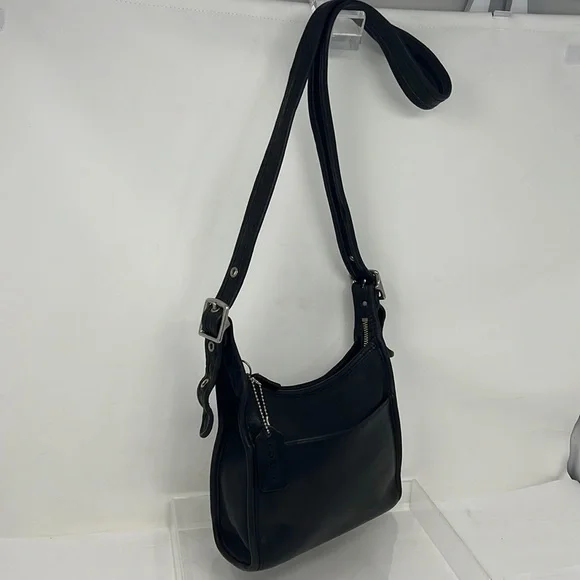 Coach Legacy K9N-9997 Black Leather Crossbody Shoulder Zip Bag - Picture 3 of 14